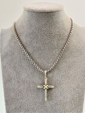David Yurman 925 & 14k Gold Unisex Cable Cross Pendant Necklace 18"
